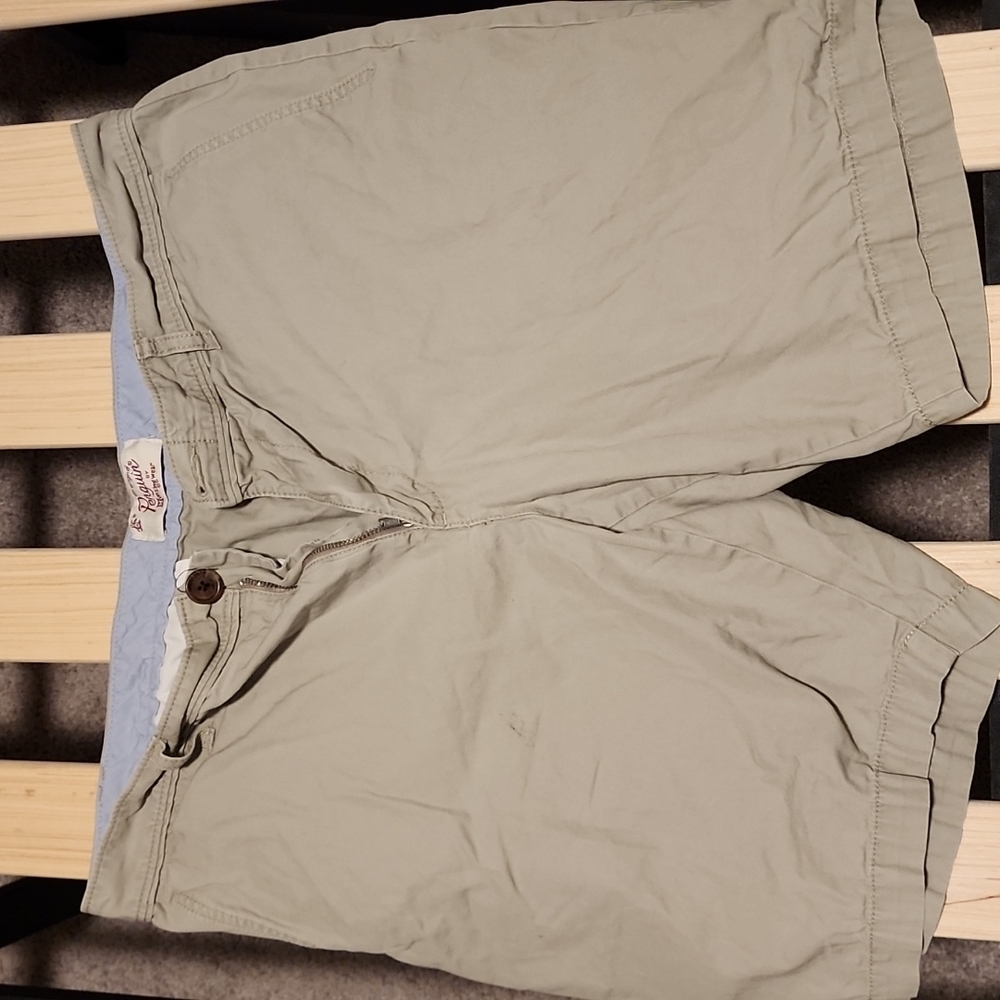 Mens penguin kahki shorts